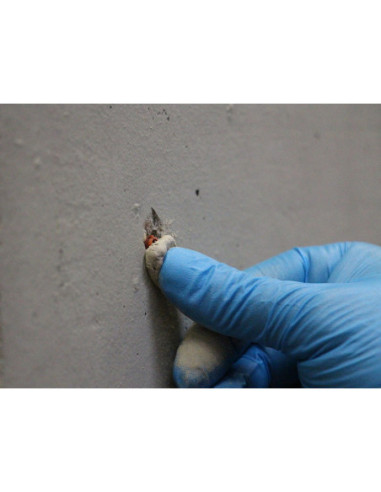 WEICON Repair Stick Concrete 57 g masa naprawcza do szybkich napraw betonu | Chemia techniczna | Eshop Dopak