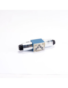 Elektrozawór kierunkowy, BOSCH, R900599646 4WE 10 L33/CG24N9K4 | Pneumatyka | Eshop Dopak | Wszystko dla Przemysłu 2