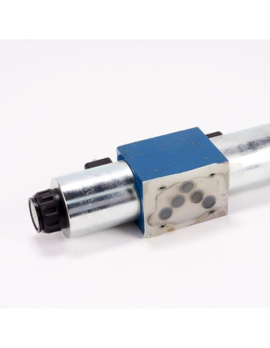Elektrozawór kierunkowy, BOSCH, R900599646 4WE 10 L33/CG24N9K4 | Pneumatyka | Eshop Dopak | Wszystko dla Przemysłu