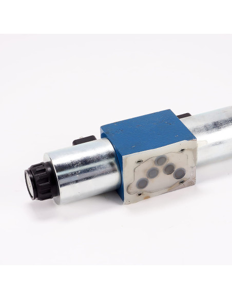 Elektrozawór kierunkowy, BOSCH, R900599646 4WE 10 L33/CG24N9K4 | Pneumatyka | Eshop Dopak | Wszystko dla Przemysłu