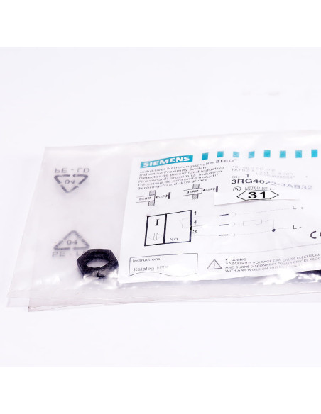Przełącznik zbliżeniowy indukcyjny 3RG4022-3AB32, SIEMENS | Elektryka | Eshop Dopak | Wszystko dla Przemysłu