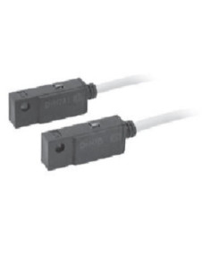 Czujnik położenia elektroniczny mocowany taśmą 3-przewodowy PNP kabel 0.5 m SMC D-H7A2