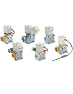 Zawór elektromagnetyczny 2/2 ze wspomaganiem NC do wody mosiądz 1/2 gniazdo fi 10 24V DC SMC VXD232CZ3AAXB
