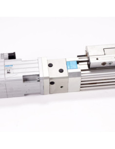 Zespół siłownika liniowego (servo motor siłownik) , MTR-AC-70-3S-AB 526728   DGE-40-300-SP-KG-KF-GK-SV 193747, Festo | Automatyk