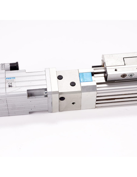 Zespół siłownika liniowego (servo motor siłownik) , MTR-AC-70-3S-AB 526728   DGE-40-300-SP-KG-KF-GK-SV 193747, Festo | Automatyk