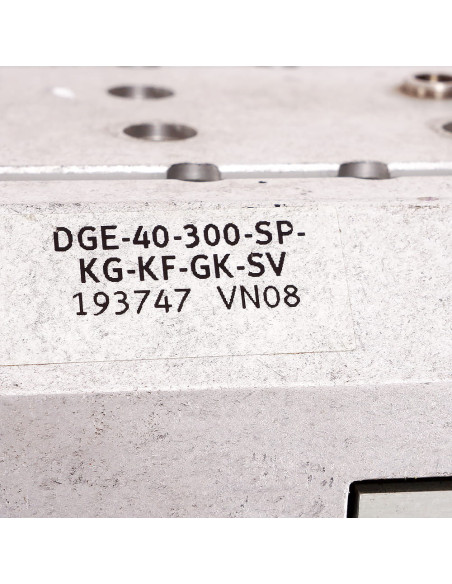 Zespół siłownika liniowego (servo motor siłownik) , MTR-AC-70-3S-AB 526728   DGE-40-300-SP-KG-KF-GK-SV 193747, Festo | Automatyk